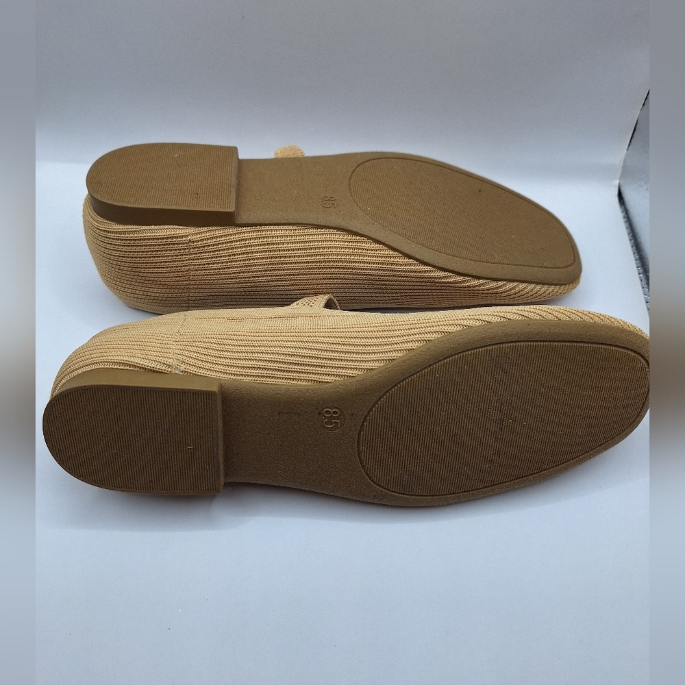 Tahari Mary Jane - Sierra Flat Shoes Camel Color Size 8.5 M - Picture 5 of 6